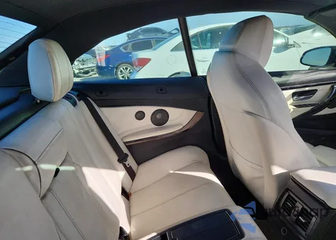 2015 BMW M4 z USA, uszkodzony, nr VIN WBS3U9C55FP968326